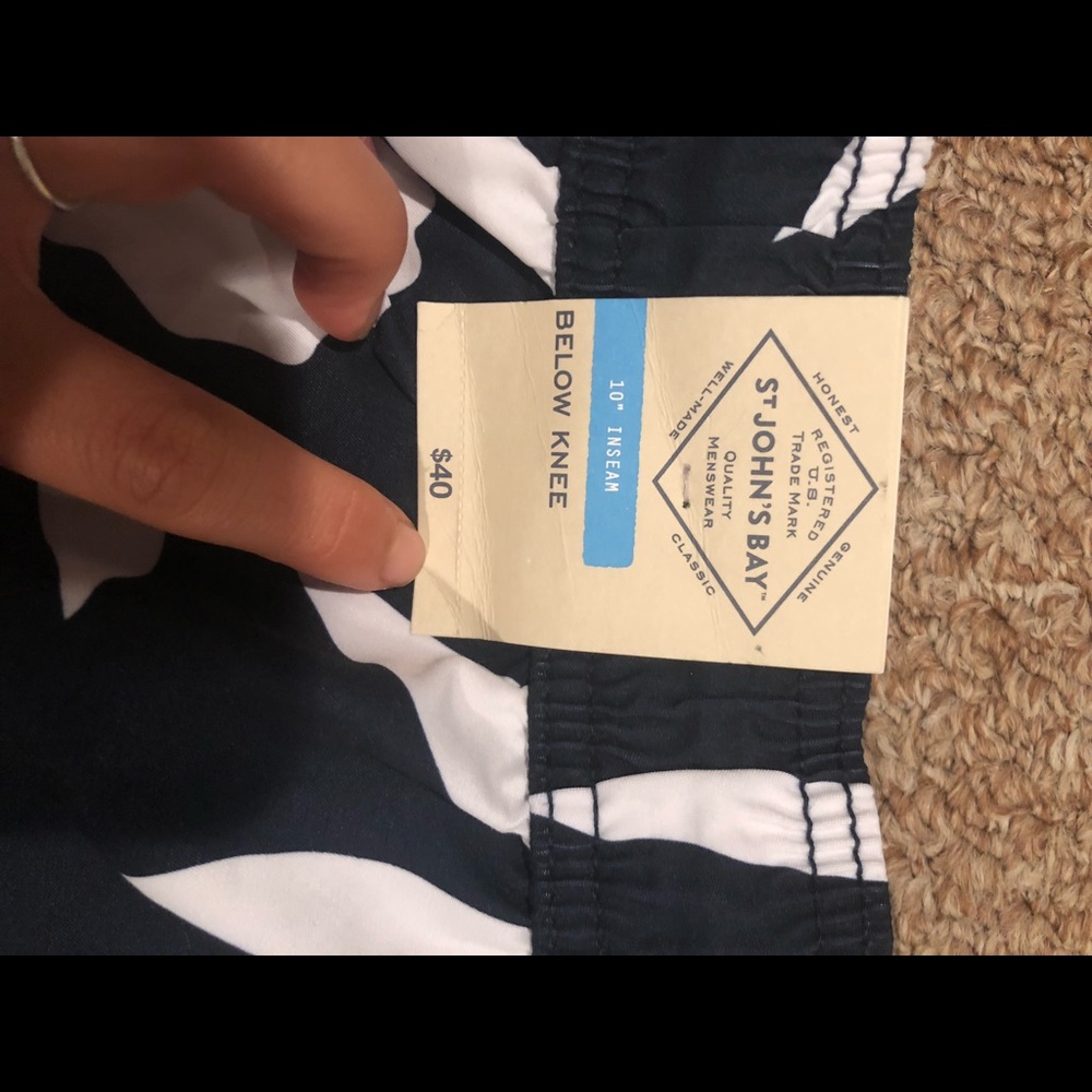 NWT Men’s St John’s Bay Bathing Suit - Picture 5 of 5